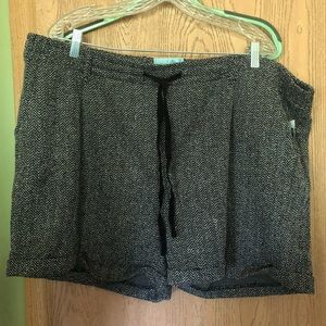 Twill Old Navy Short New with Tags!!